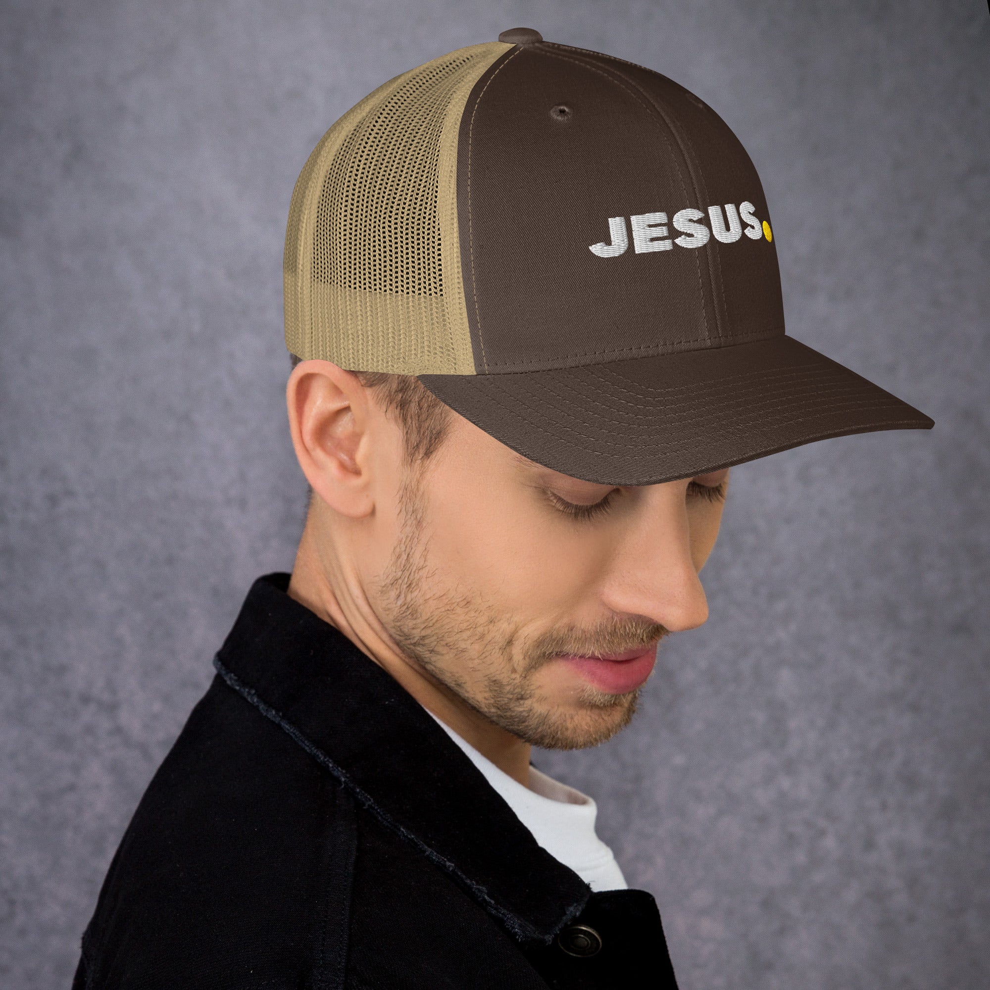 #Color_Brown/Khaki Mesh